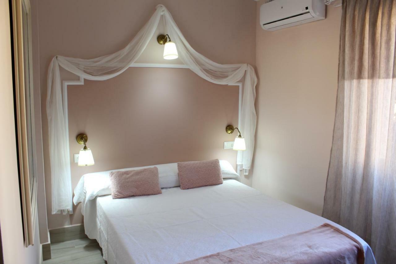 Emperador Augusto Hotel Мерида Екстериор снимка